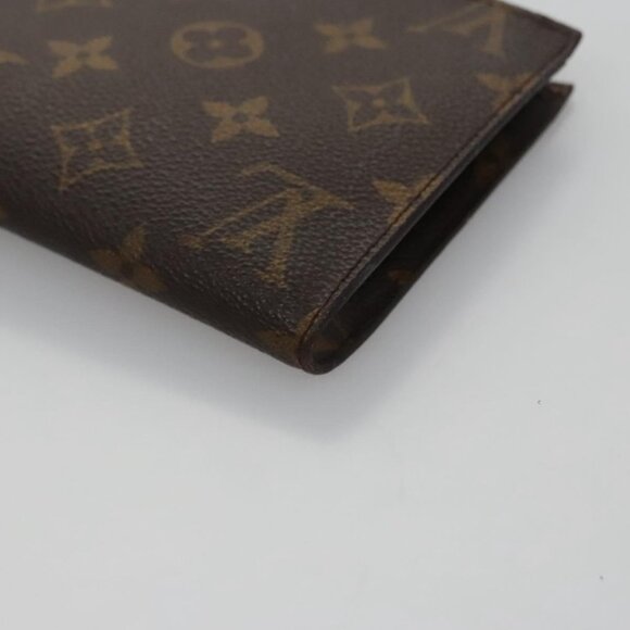LOUIS VUITTON Monogram Bucket GM Accessory Pouch - Picture 10 of 16